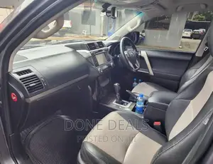 Toyota Land Cruiser Prado 2015 Gray