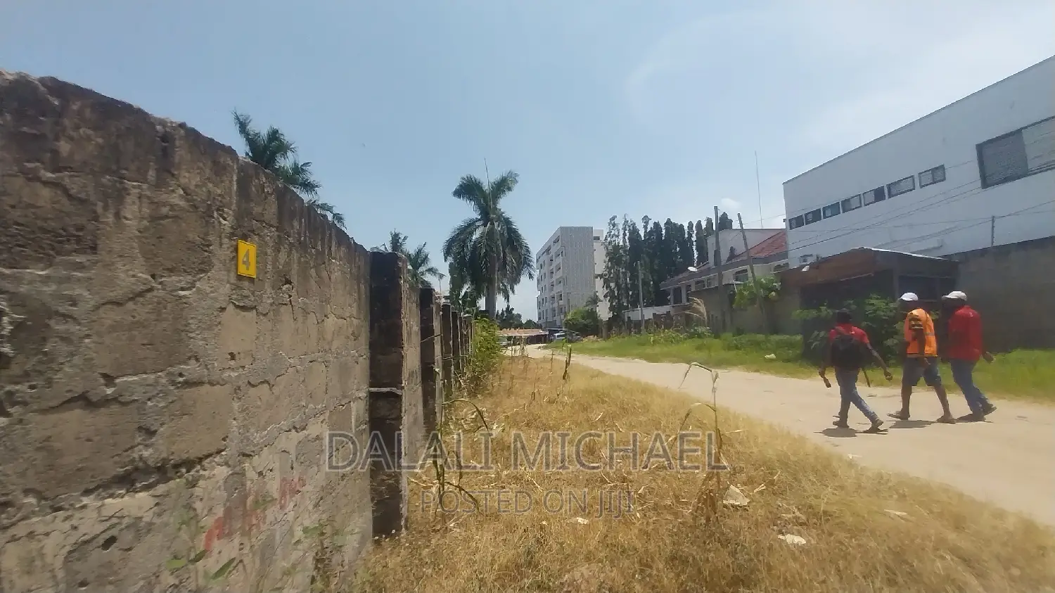 Plot for Sale Goig
