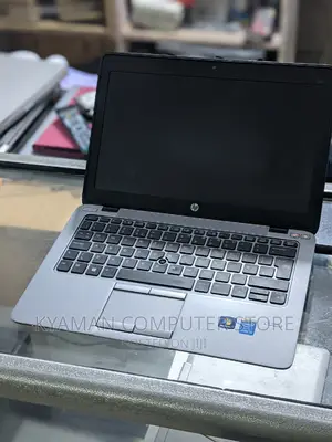 Laptop HP EliteBook 820 G3 8GB Intel Core I5 SSD 256GB