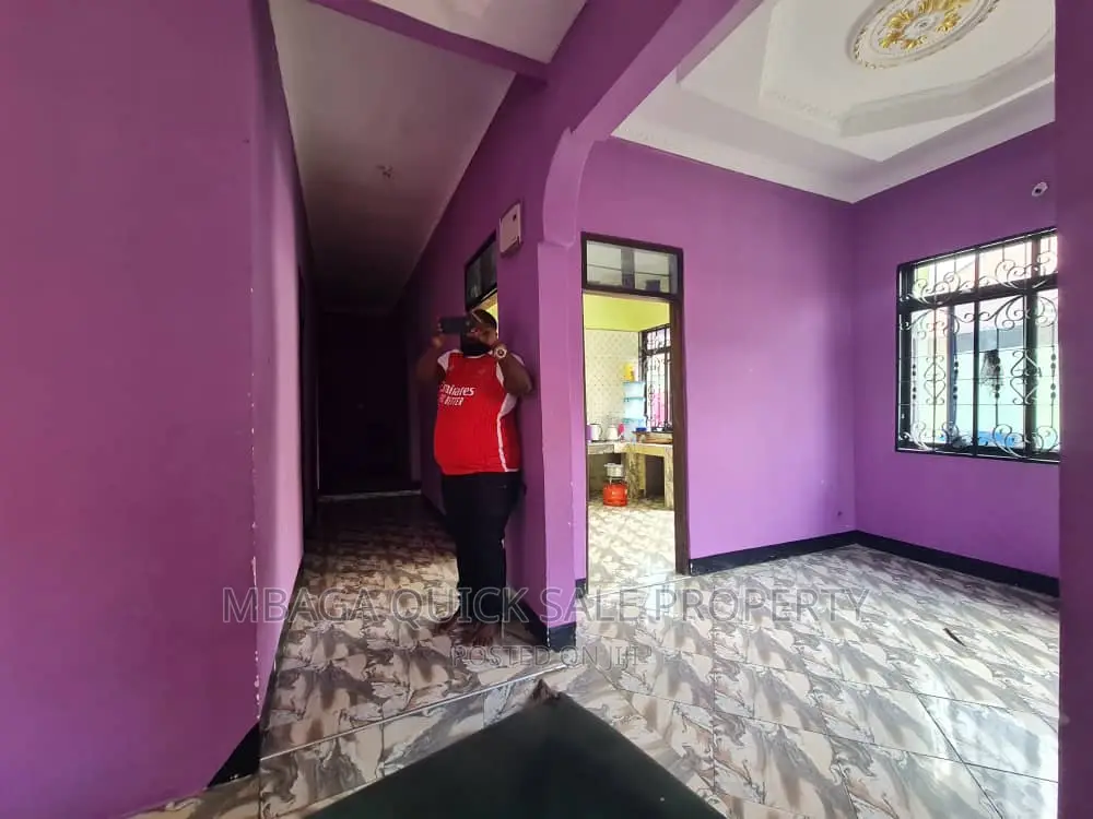4bdrm House in Chamanzi, Mbagala for sale