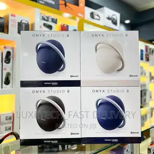 Harman Kardon Onyx Studio 8