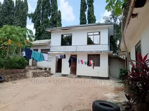 7bdrm Chalet in Mpiji Mapoe, Mbezi for sale