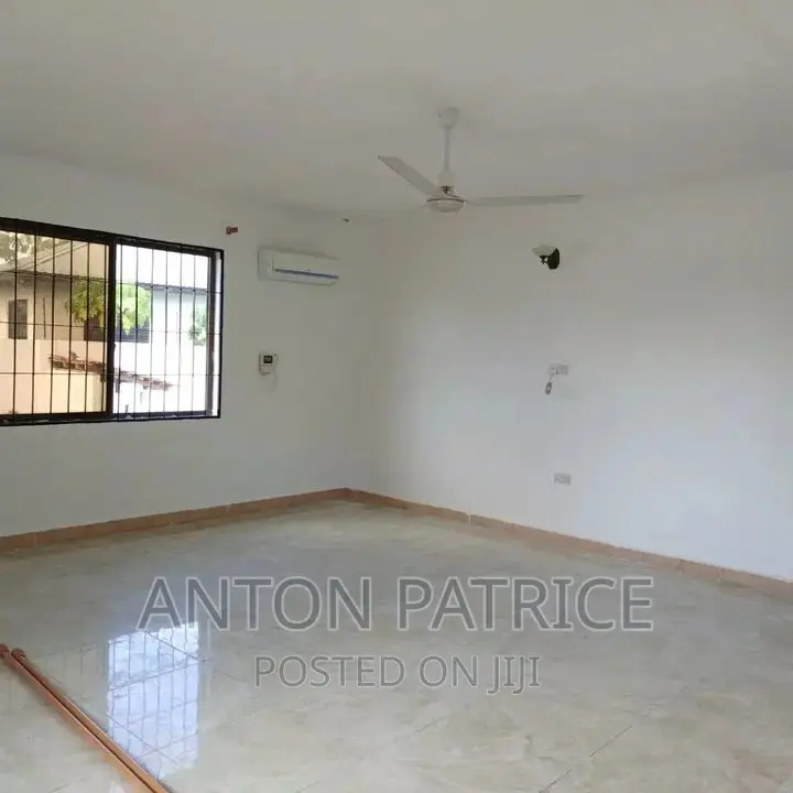 Furnished 4bdrm Apartment in Bahari Beach, Kinondoni for rent