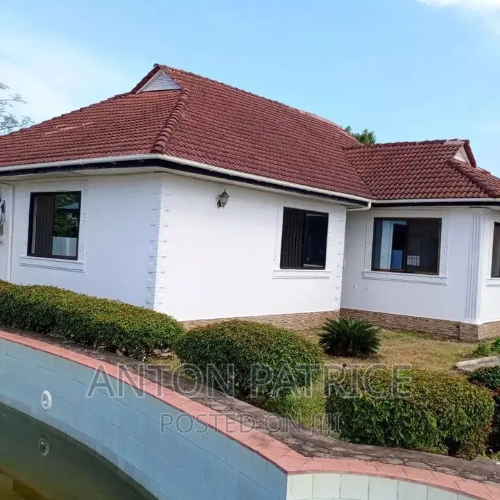 Furnished 4bdrm Apartment in Bahari Beach, Kinondoni for rent