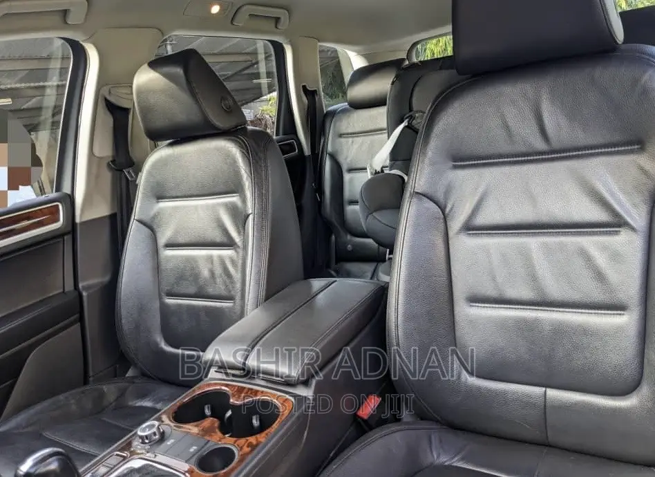 Volkswagen Touareg TDI Executive 2013 Gray