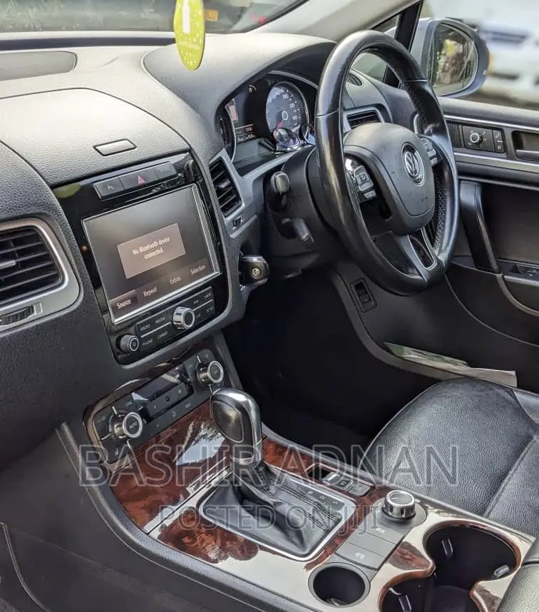 Volkswagen Touareg TDI Executive 2013 Gray