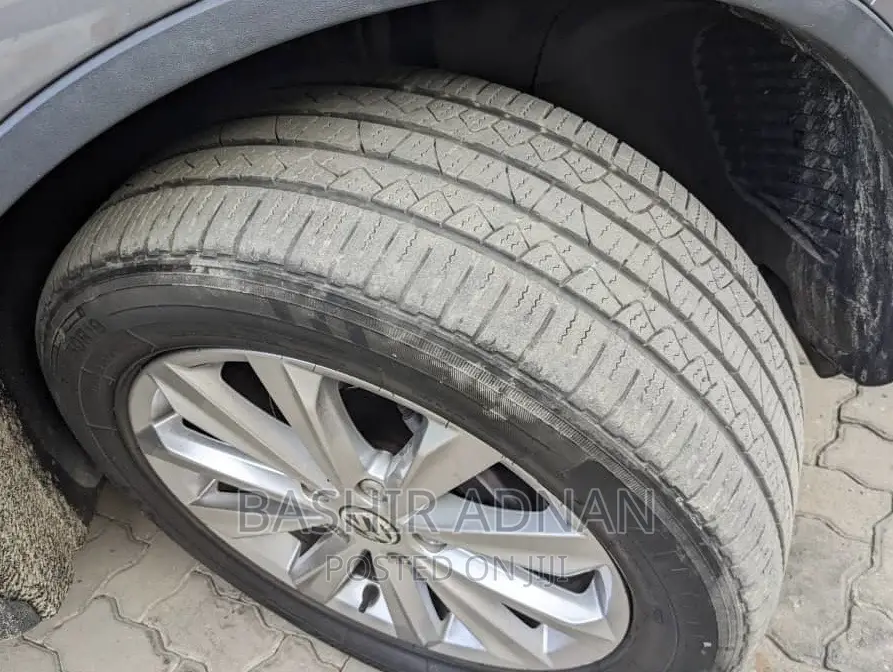 Volkswagen Touareg TDI Executive 2013 Gray