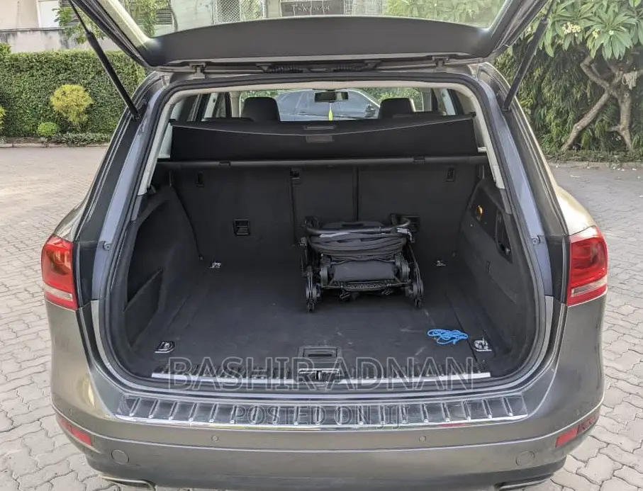 Volkswagen Touareg TDI Executive 2013 Gray
