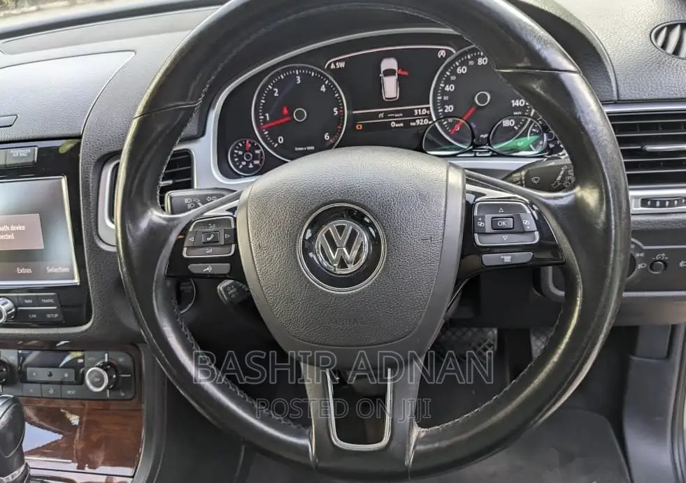 Volkswagen Touareg TDI Executive 2013 Gray
