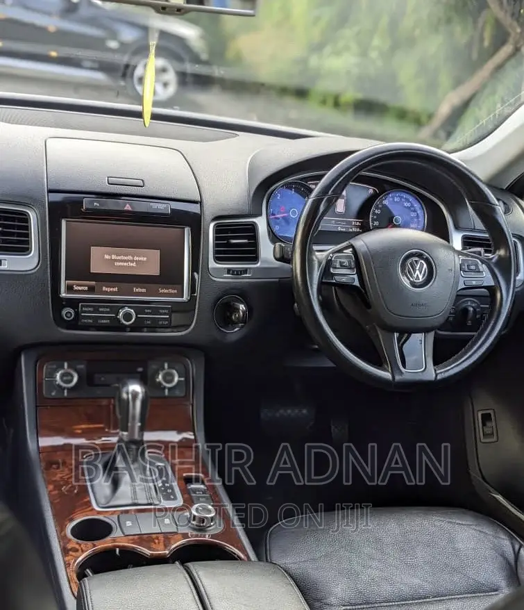 Volkswagen Touareg TDI Executive 2013 Gray