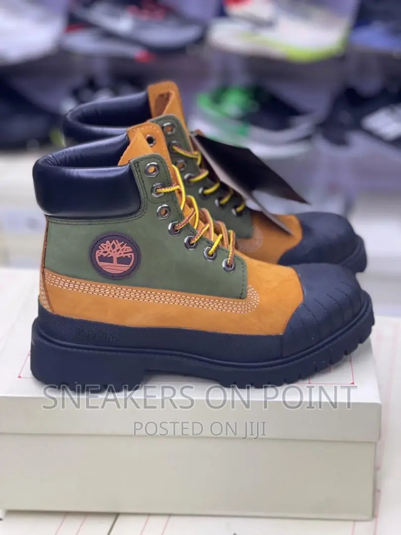 Brand New Timberland Beeline Boot