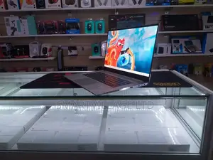 Laptop HP ZBook Studio G5 16GB Intel Core I7 SSD 512GB