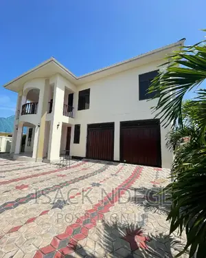 5bdrm House in Bahari Beach, Kinondoni for rent