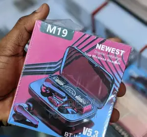 New M 19 Earpods