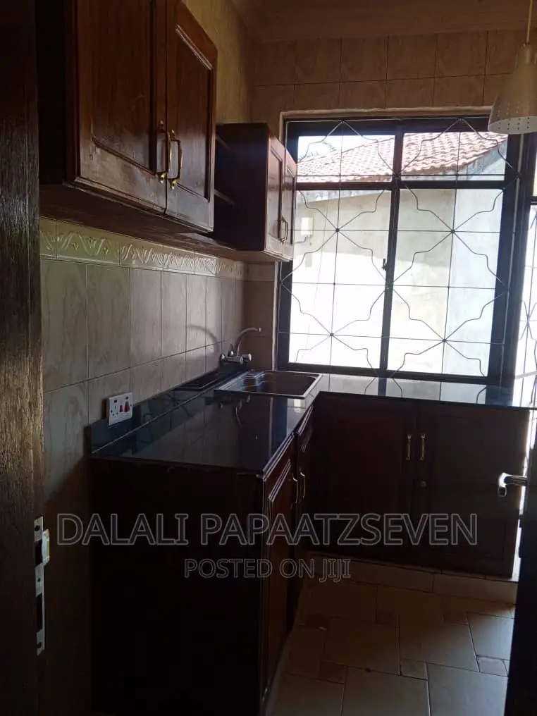 1bdrm Apartment in Dalalipapaatzseven, Kinondoni for rent