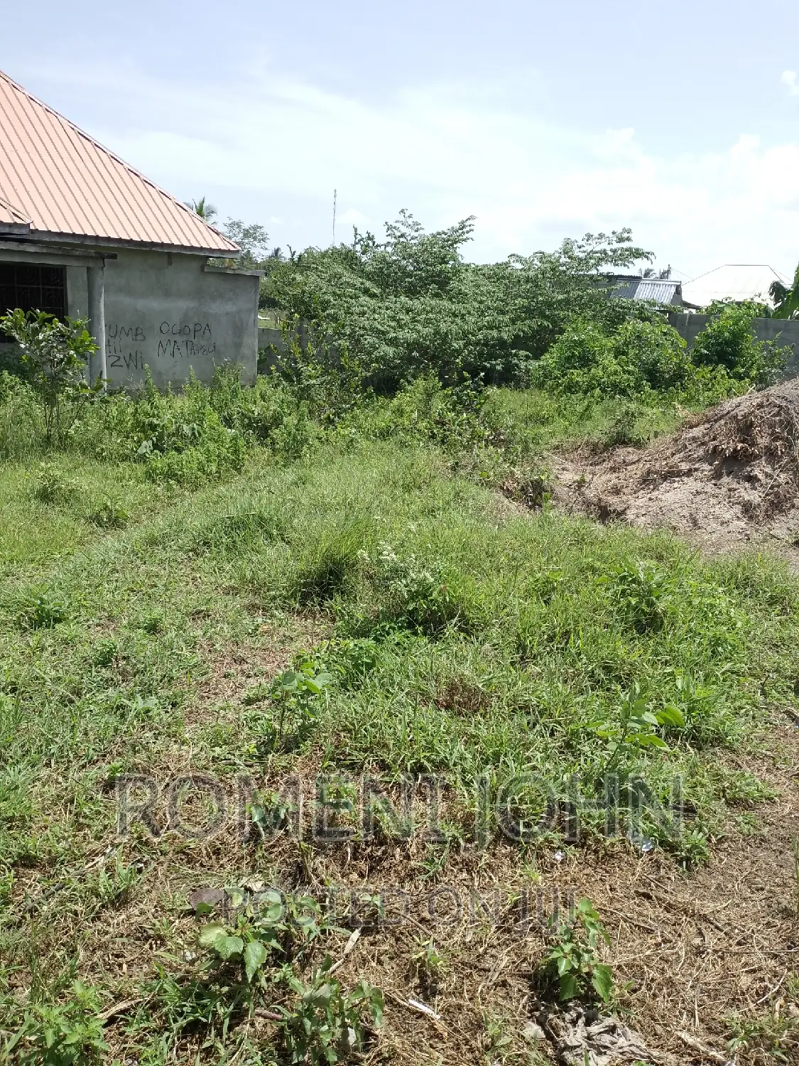 Kiwanja Sqmita 625 Kinauzwa Ml 12.5 Majohe Viwege.
