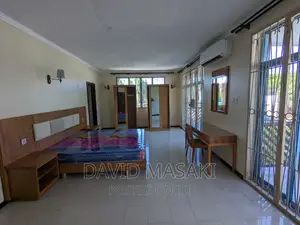 Furnished 3bdrm Villa in Ocean, Masaki for rent