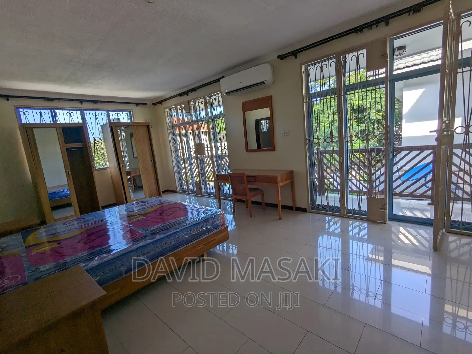 Furnished 3bdrm Villa in Ocean, Masaki for rent