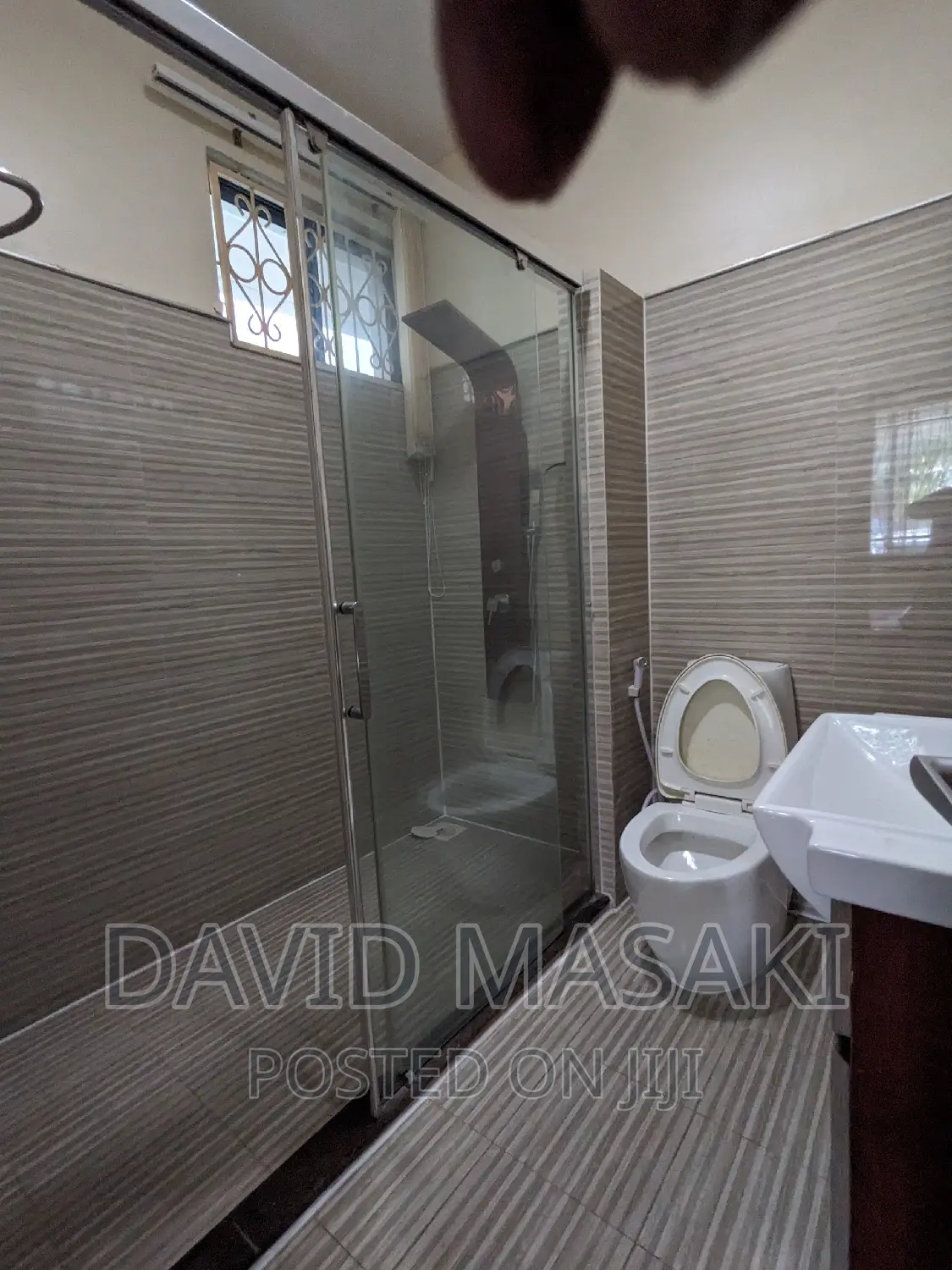 Furnished 3bdrm Villa in Ocean, Masaki for rent
