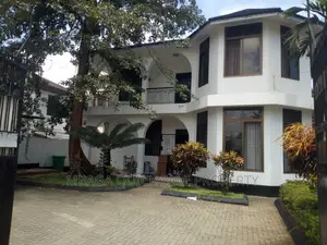 4bdrm House in Msasani for rent
