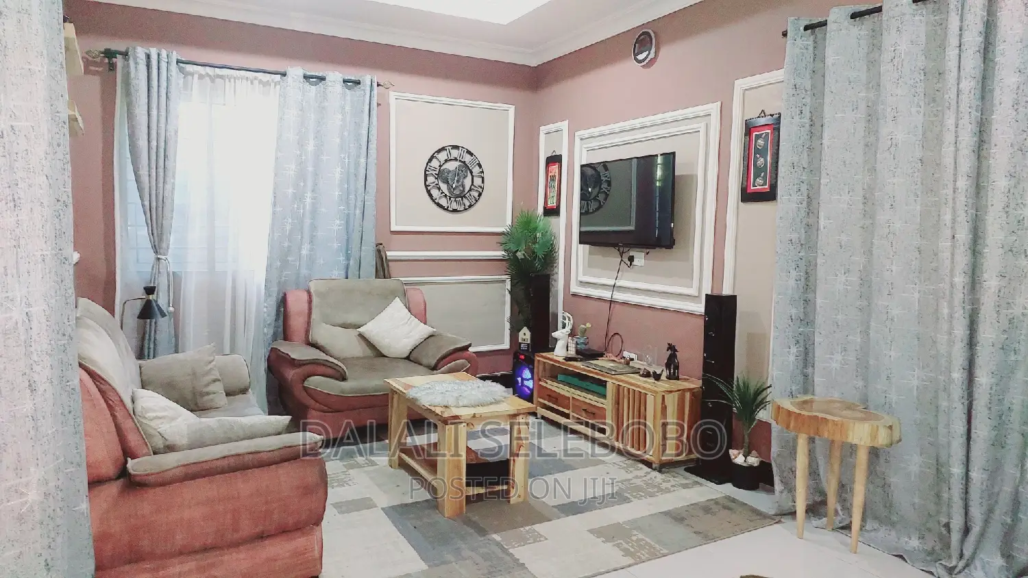 Furnished 2bdrm Bungalow in Survey Near By, Kinondoni for rent