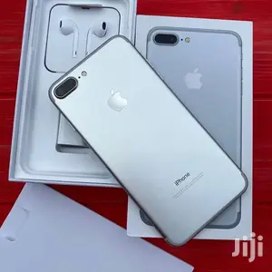 New Apple iPhone 7 Plus 128 GB Silver