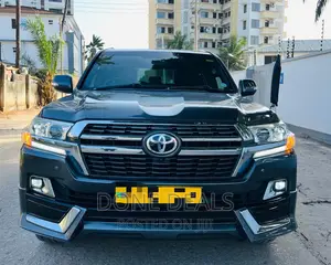 Toyota Land Cruiser 2012 Black