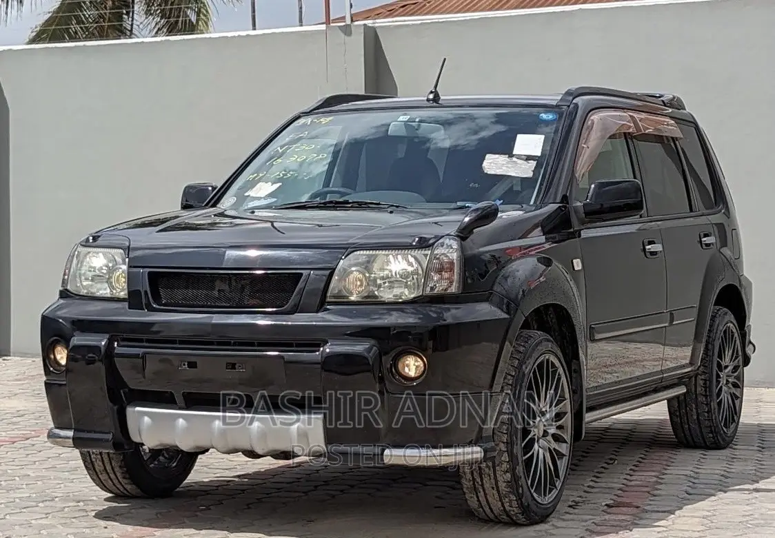Nissan X-Trail 2005 Black