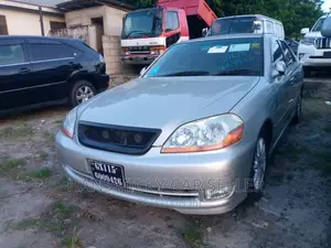 Toyota Mark II 2004 Silver