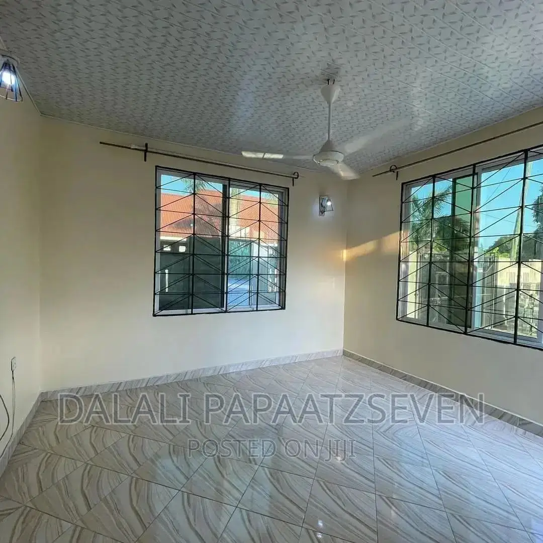 3bdrm Apartment in Dalalipapaatzseven, Kinondoni for rent