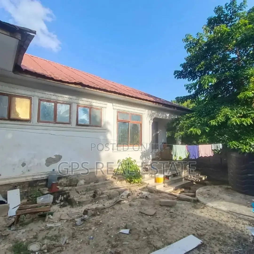 3bdrm House in Kimara Suka Golani, Kinondoni for sale