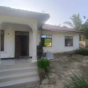 3bdrm House in Kimara Suka Golani, Kinondoni for sale