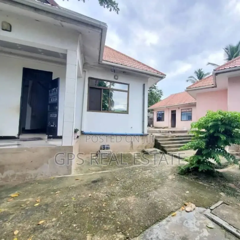 3bdrm House in Mbezi Mwisho, Kinondoni for sale
