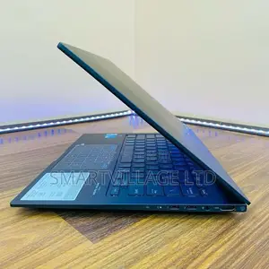 New Laptop Asus Zenbook 14 UX434 16GB Intel Core I7 SSD 512GB