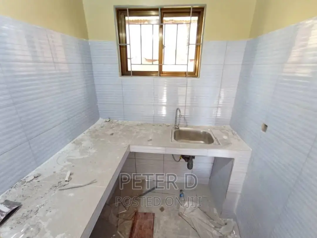 1bdrm Apartment in Kimara for rent