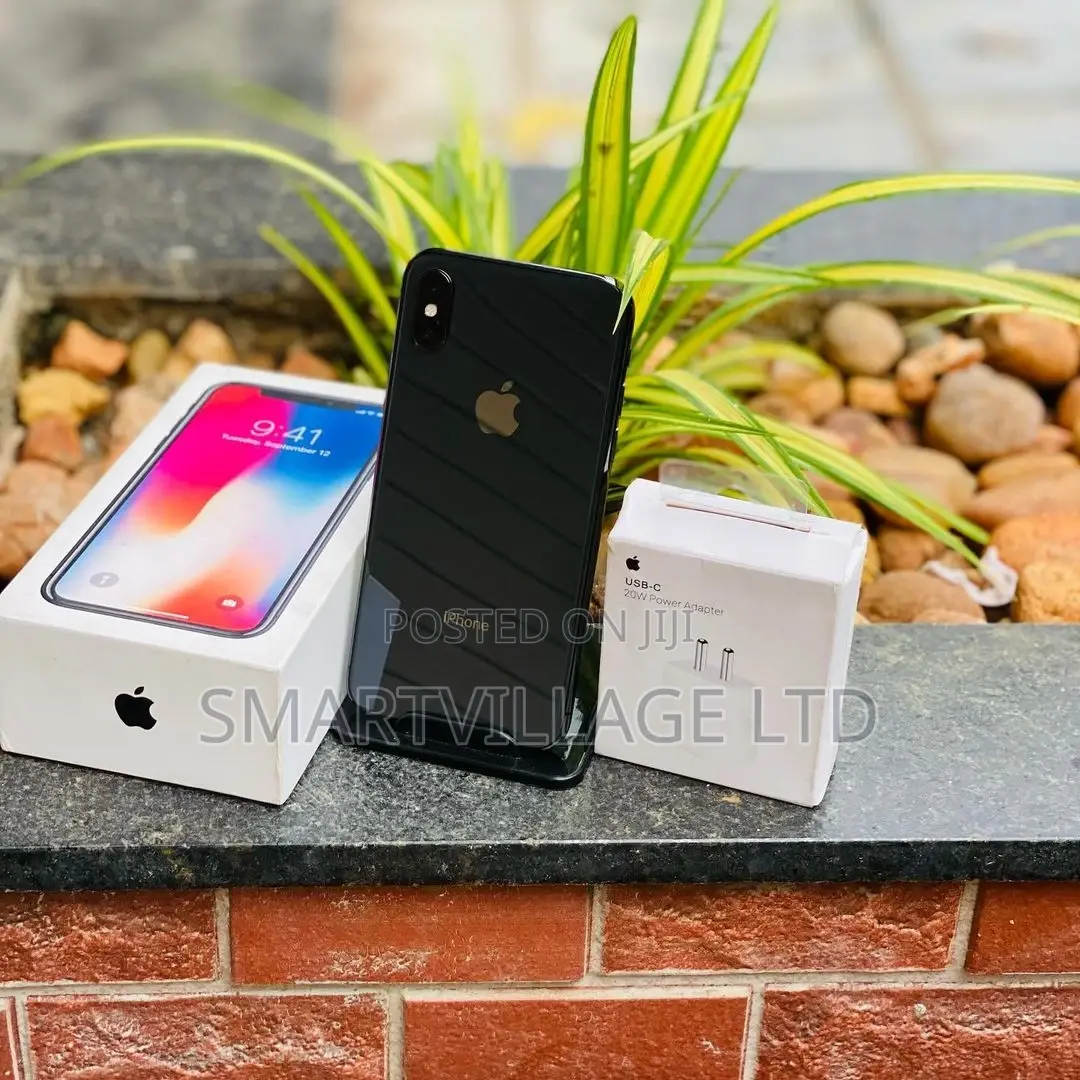 Apple iPhone X 64 GB Black