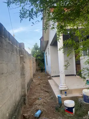 3bdrm House in Kiaraka, Bunju for sale