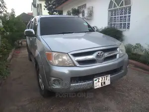 Toyota Hilux 2.5 D-4D 2007 Gray