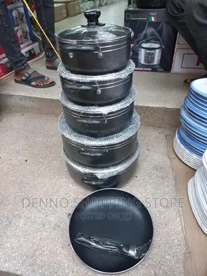Non Stic Set 5pcs+Pan