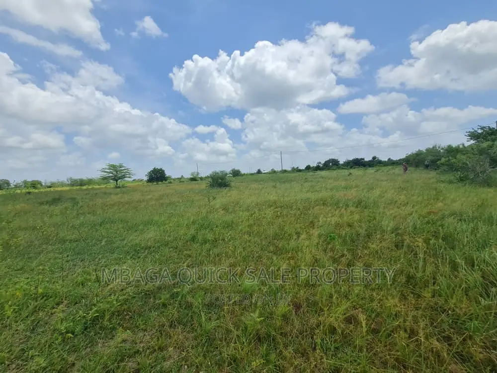 Plot for Sale at Chalinze Chamakweza