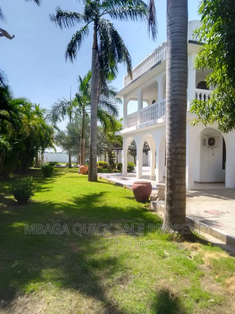 Furnished 6bdrm House in Bahari Beach, Kunduchi for rent