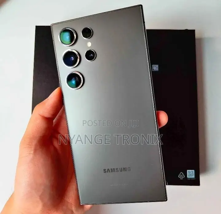 New Samsung Galaxy S24 Ultra 256 GB