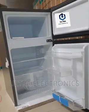  HISENSE Fridge With Top Freezer H 120 TTS