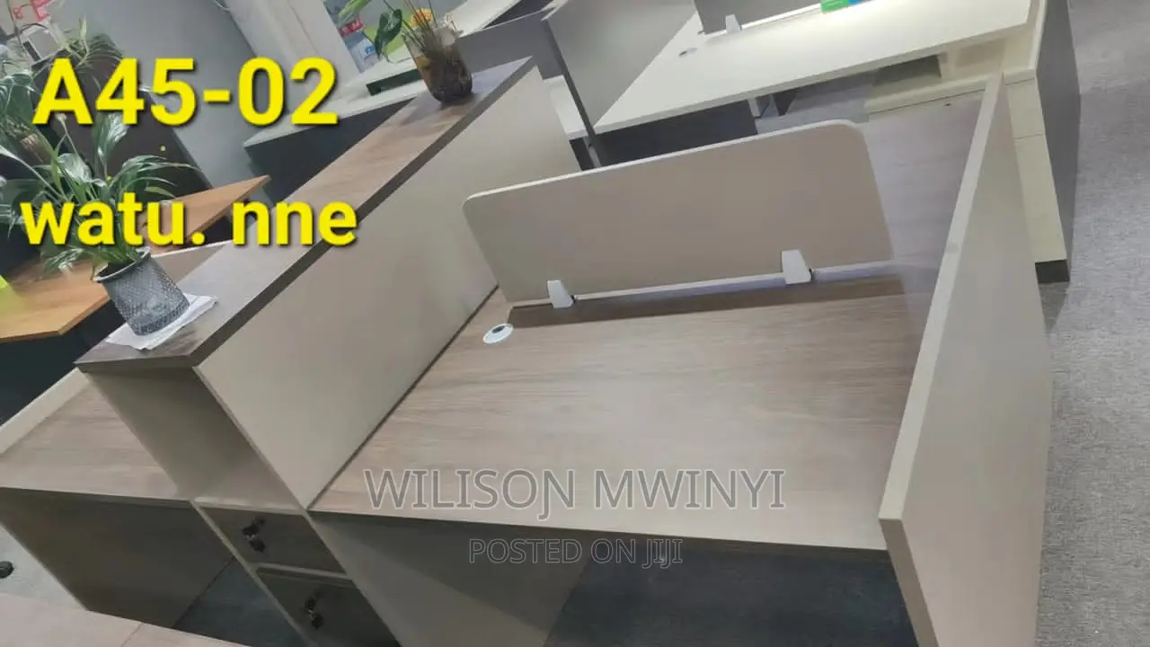 Workstation 4 Way