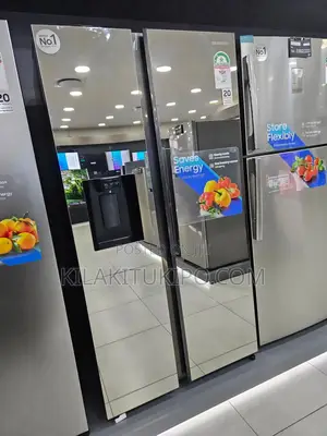 Samsung Refrigerator Model Rs64r53112a ( Mirror Black) 635L