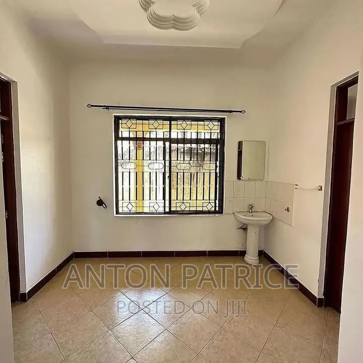 3bdrm Apartment in Mbezi Beach, Kinondoni for rent