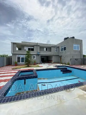 7bdrm House in Mbweni. Mpiji for sale