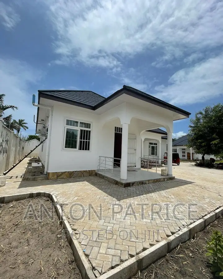 Furnished 3bdrm Apartment in Bahari Beach, Kinondoni for rent