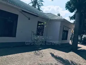 3bdrm House in Kinyerezi, Kinondoni for sale