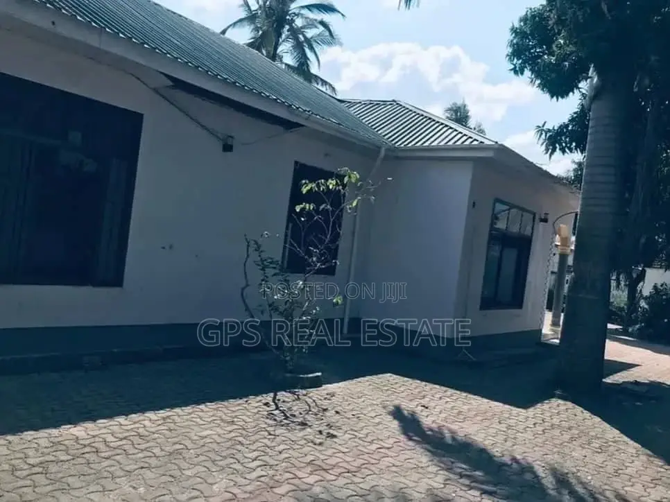 3bdrm House in Kinyerezi, Kinondoni for sale